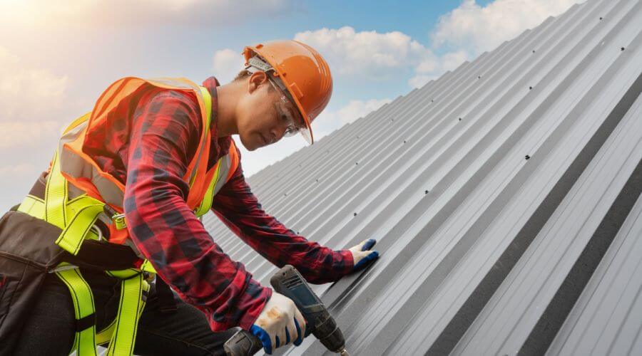 Professional Emergency Roof Repairs services in Washington Navy Yard, DC